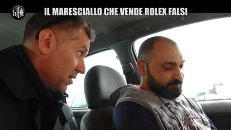 maresciallo vende rolex falsi le iene|Le Iene, il maresciallo che vende Rolex falsi.